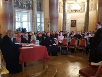 Что нецерковный человек найдет в церкви в Великую субботу? Епископ Пантелеимон встретился со священниками ВАО, чтобы обсудить уникальную миссионерскую возможность года