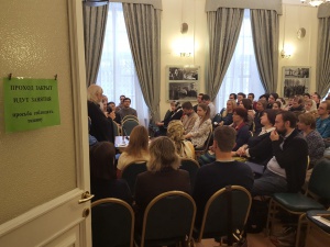 "Деликатность и адекватность - главные качества миссионера" Епископ Пантелеимон открыл работу катехизаторских курсов для тех, кто будет встречать людей в храмах ВАО в Великую субботу