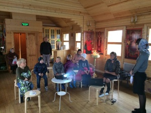 Состоялось первое занятие воскресной школы при храме Святой Троицы в Косино-Ухтомское