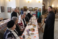 Впервые храм в Новокосино устроил Рождественский праздник для ветеранов района