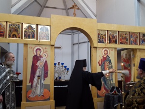 Епископ Пантелеимон совершил чин освящения временного храма в честь святого Иоанна Богослова на Сиреневом бульваре