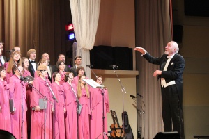 Духовенство храма Воскресения Христова в Сокольниках участвовало в торжествах, связанных с  45-летием камерного хора "Гаудеамус"