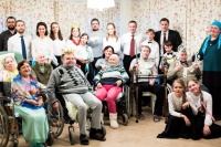 Дети Преображенского храма подарили насельникам Свято-Спиридониевской богадельни сказку